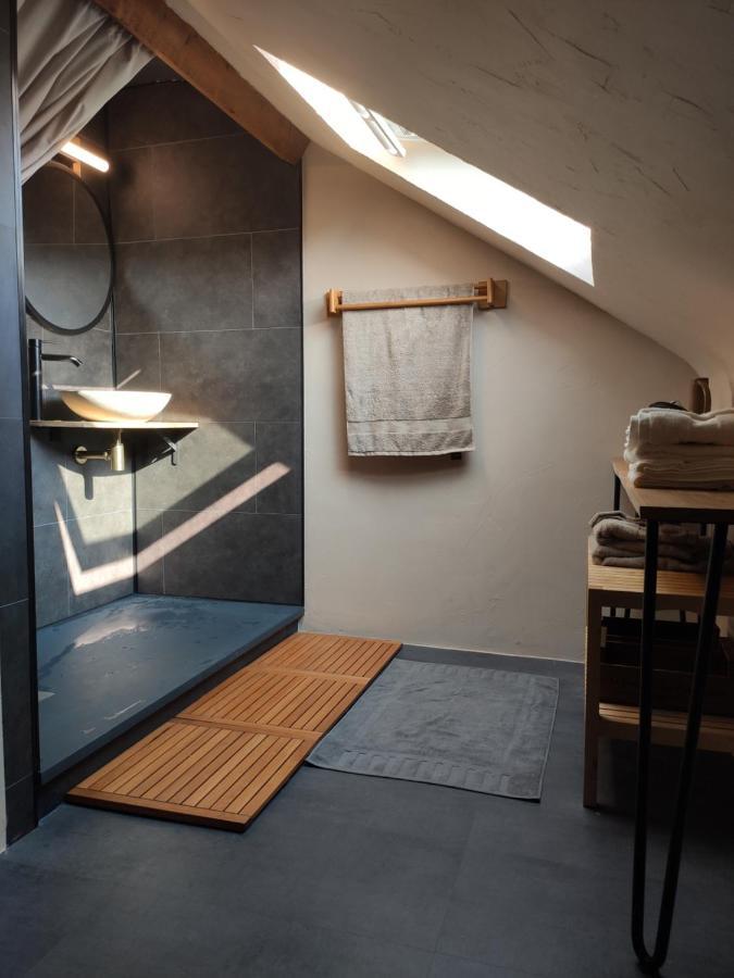 Chambre En Campagne A 15 Min Circuit ! Bed & Breakfast Changé Екстериор снимка